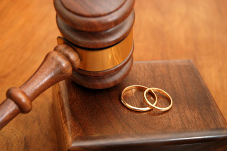 Thủ tục ly hôn vắng mặt gọn nhẹ, tiết kiệm tại Luật Tiền Phong
